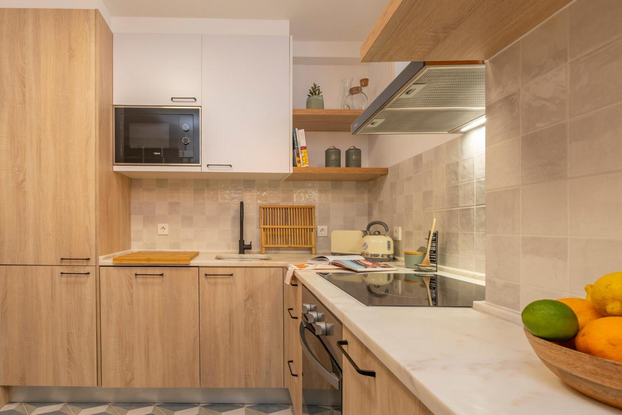 Superb Apartments Overlooking Graca In リスボン 部屋 写真
