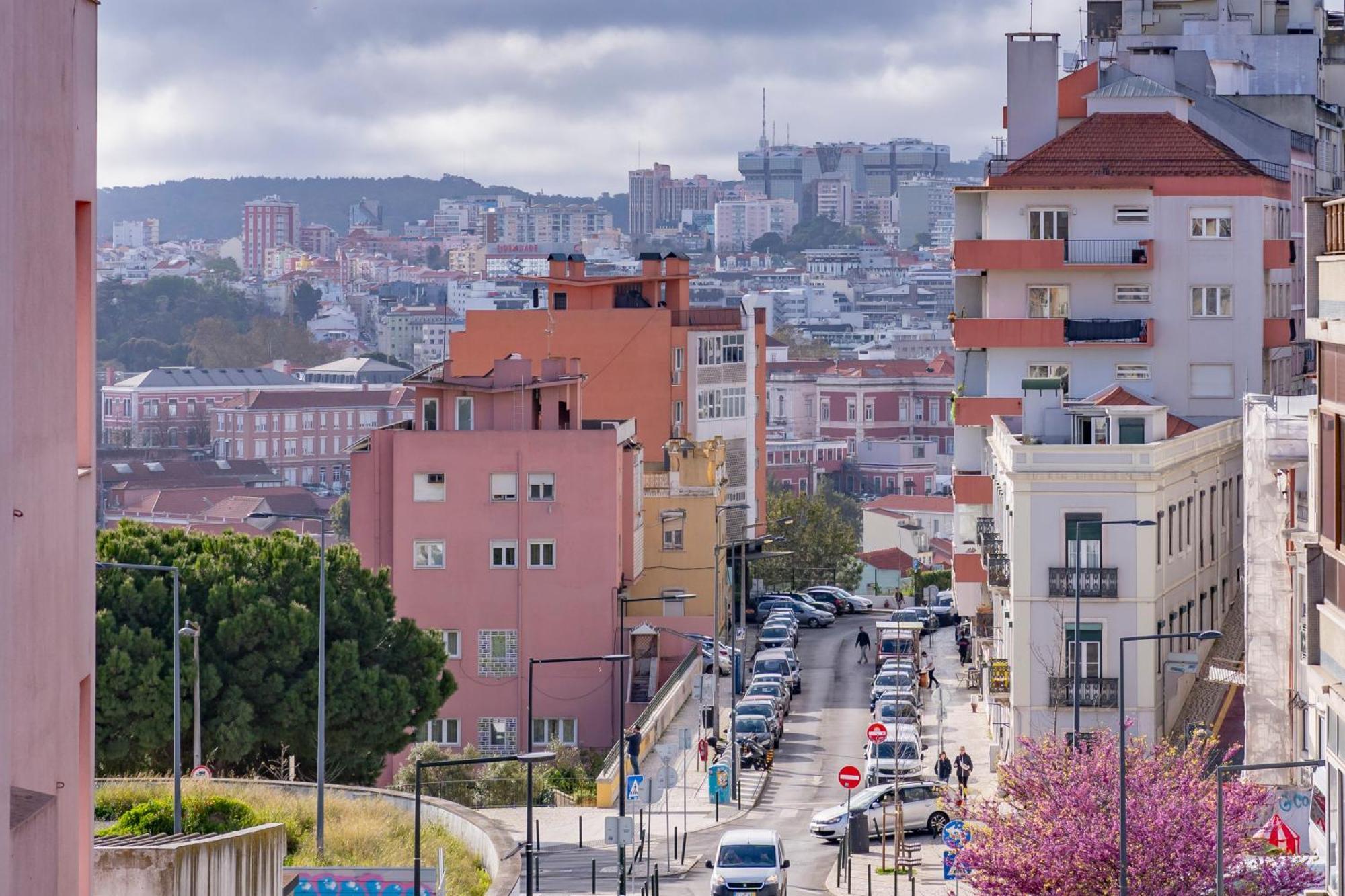 Superb Apartments Overlooking Graca In リスボン エクステリア 写真